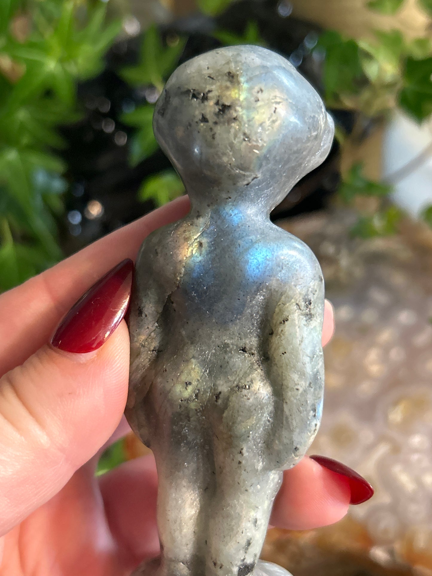 Labradorite Alien
