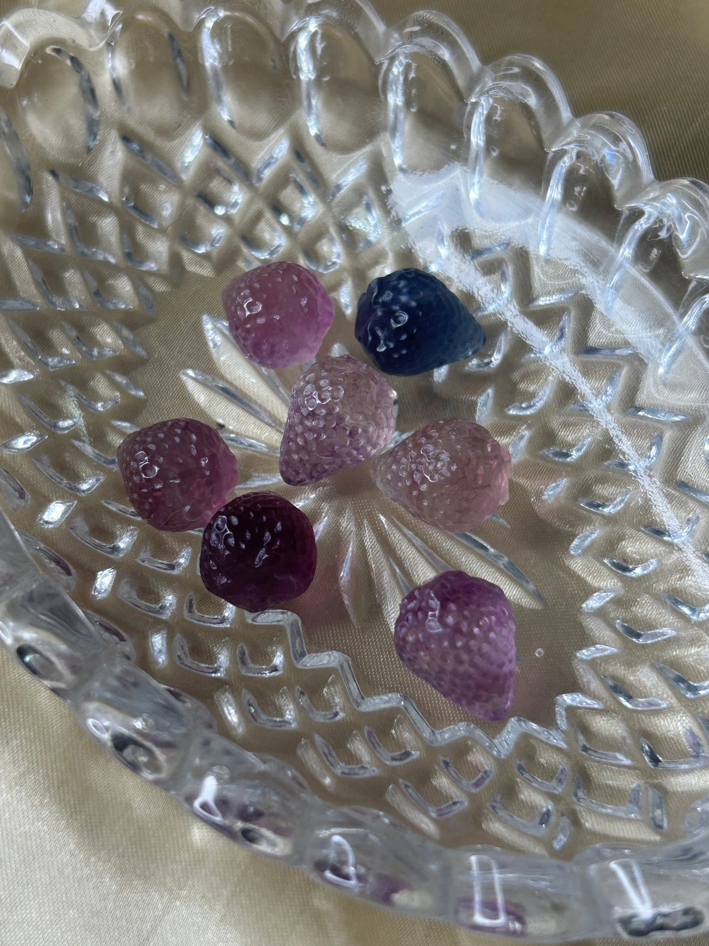 Mini Fluorite Strawberry π