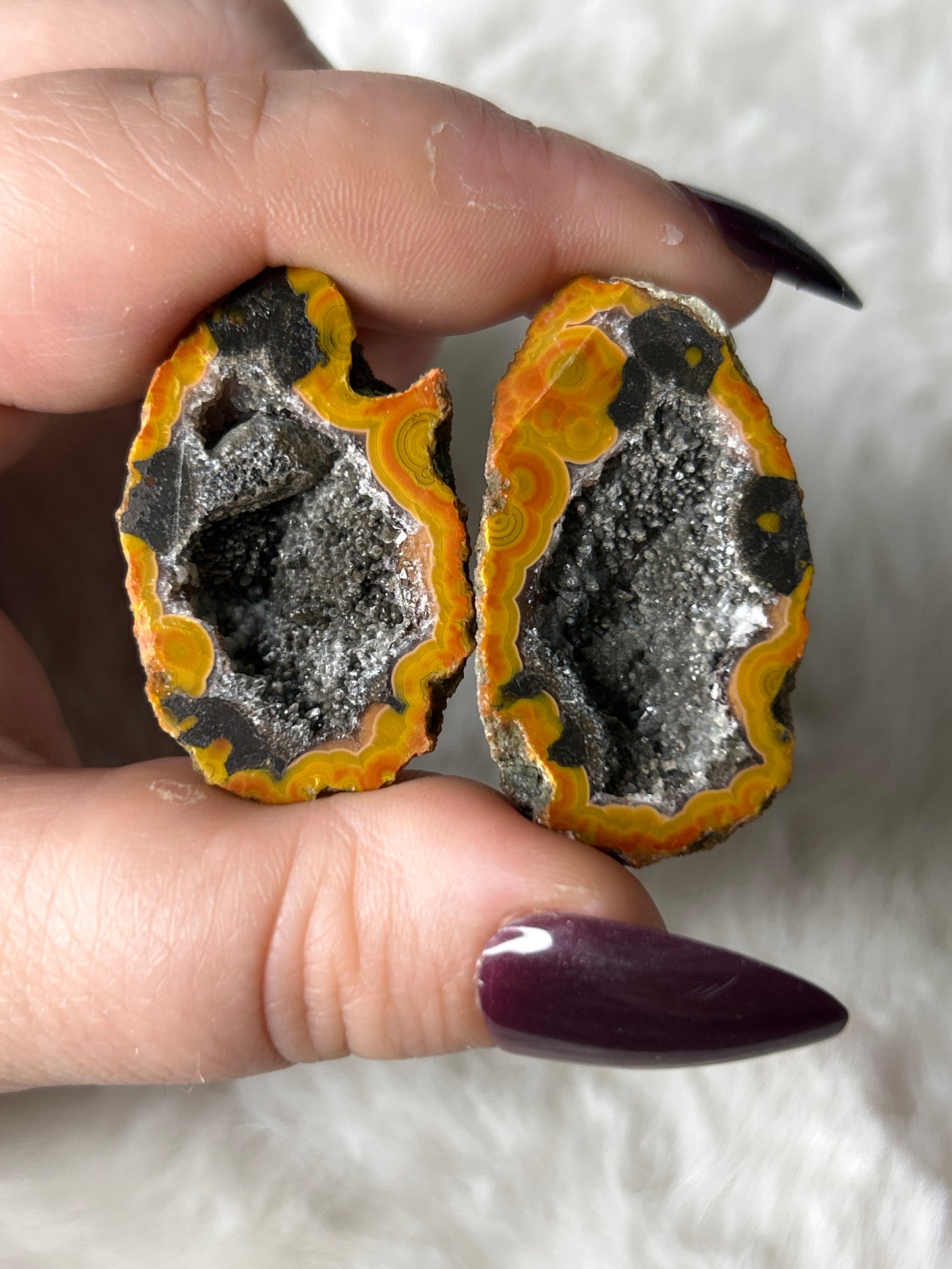 Zhangou Agate Pair