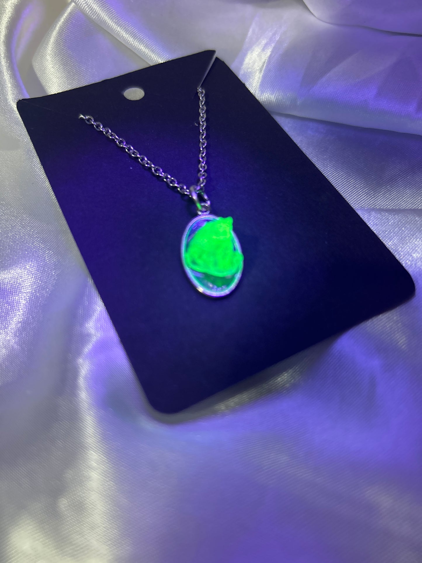 Hyalite Opal Necklace