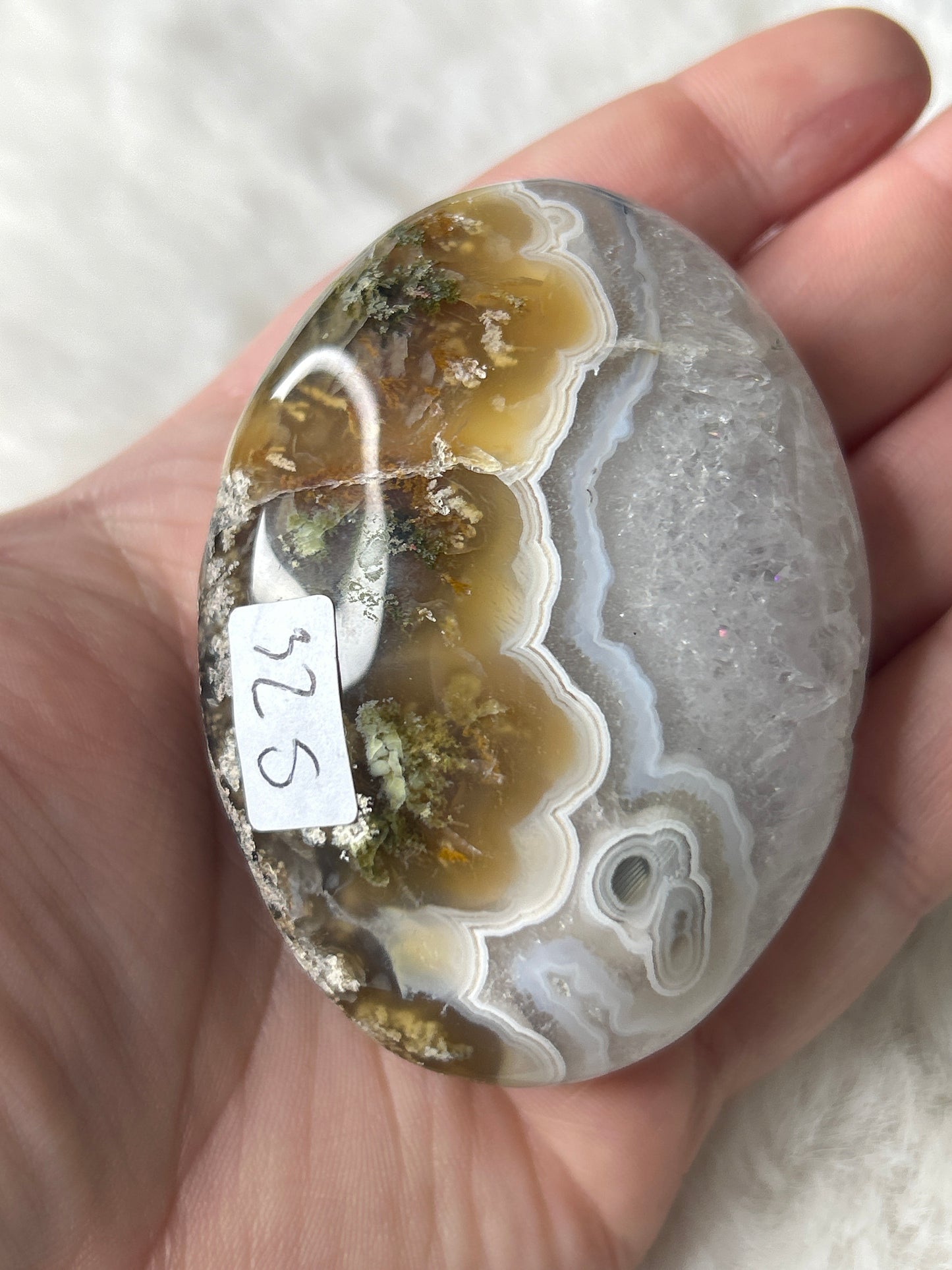 Scenic Moss Agate Palm