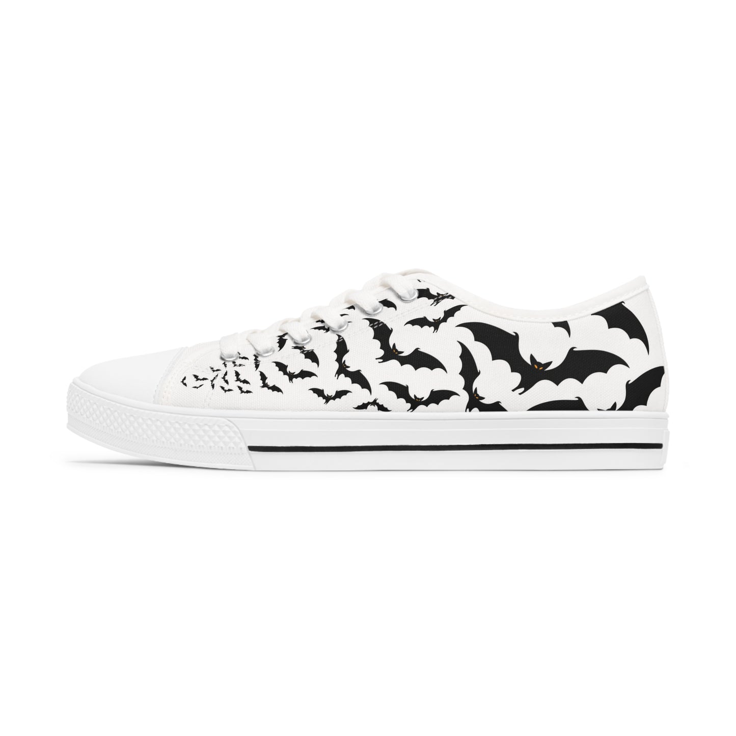 Spooky Bat Women's Low Top Sneakers