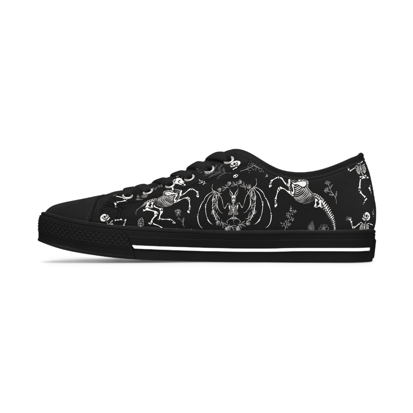 Spooky Women's Low Top Sneakers