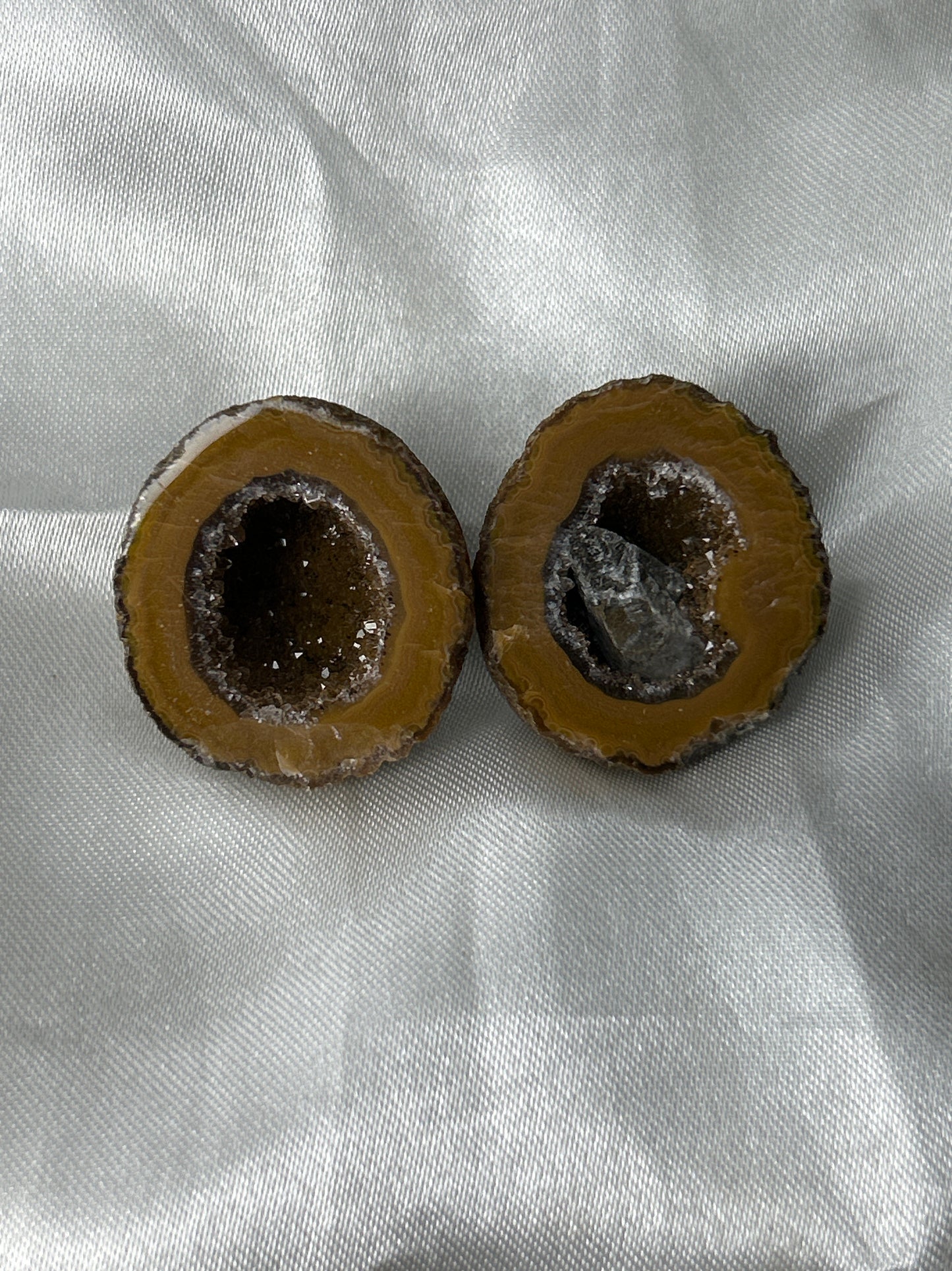 Zhanguo Agate Pair