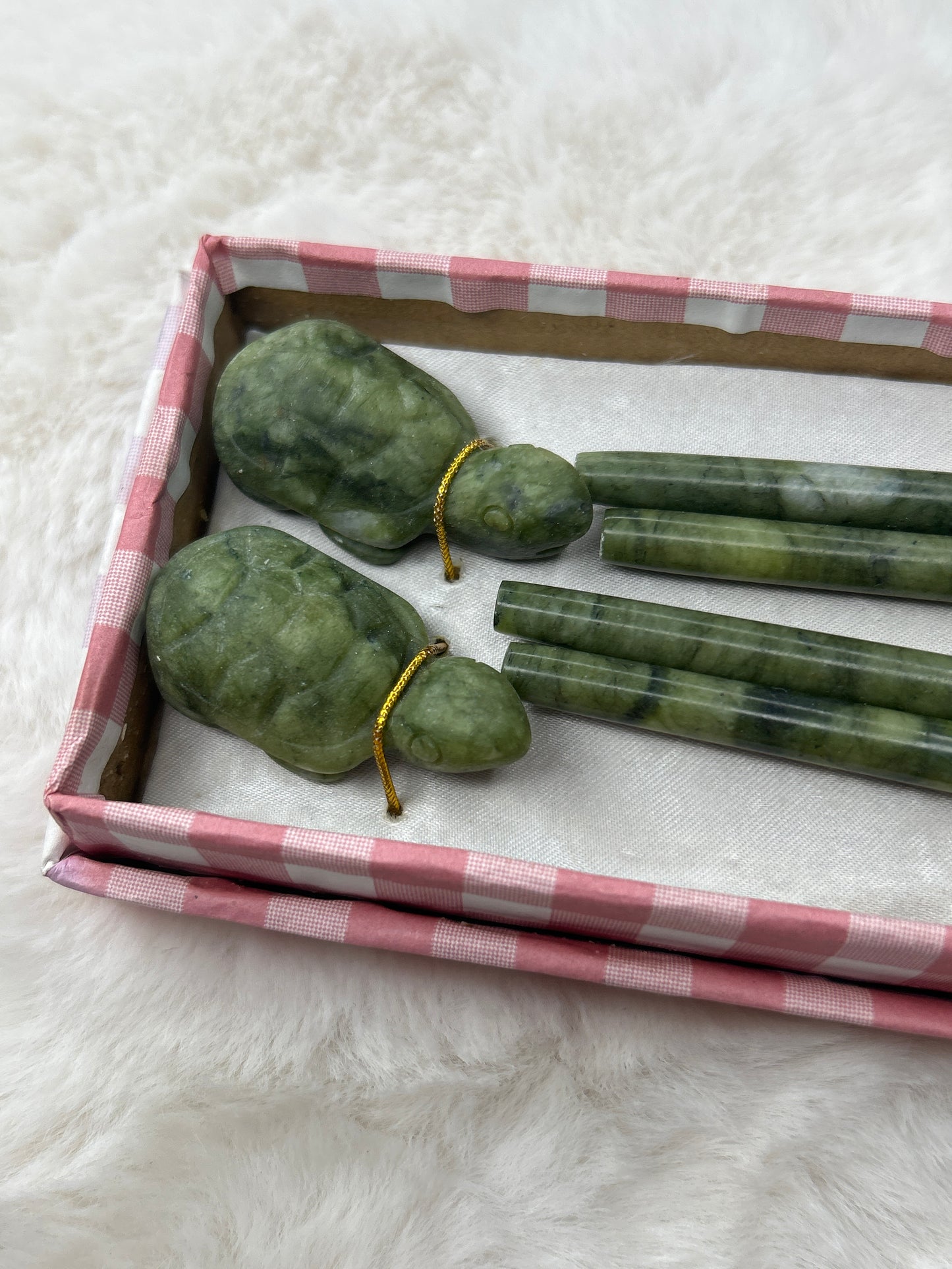 Jade Chopstick & Turtle rest set