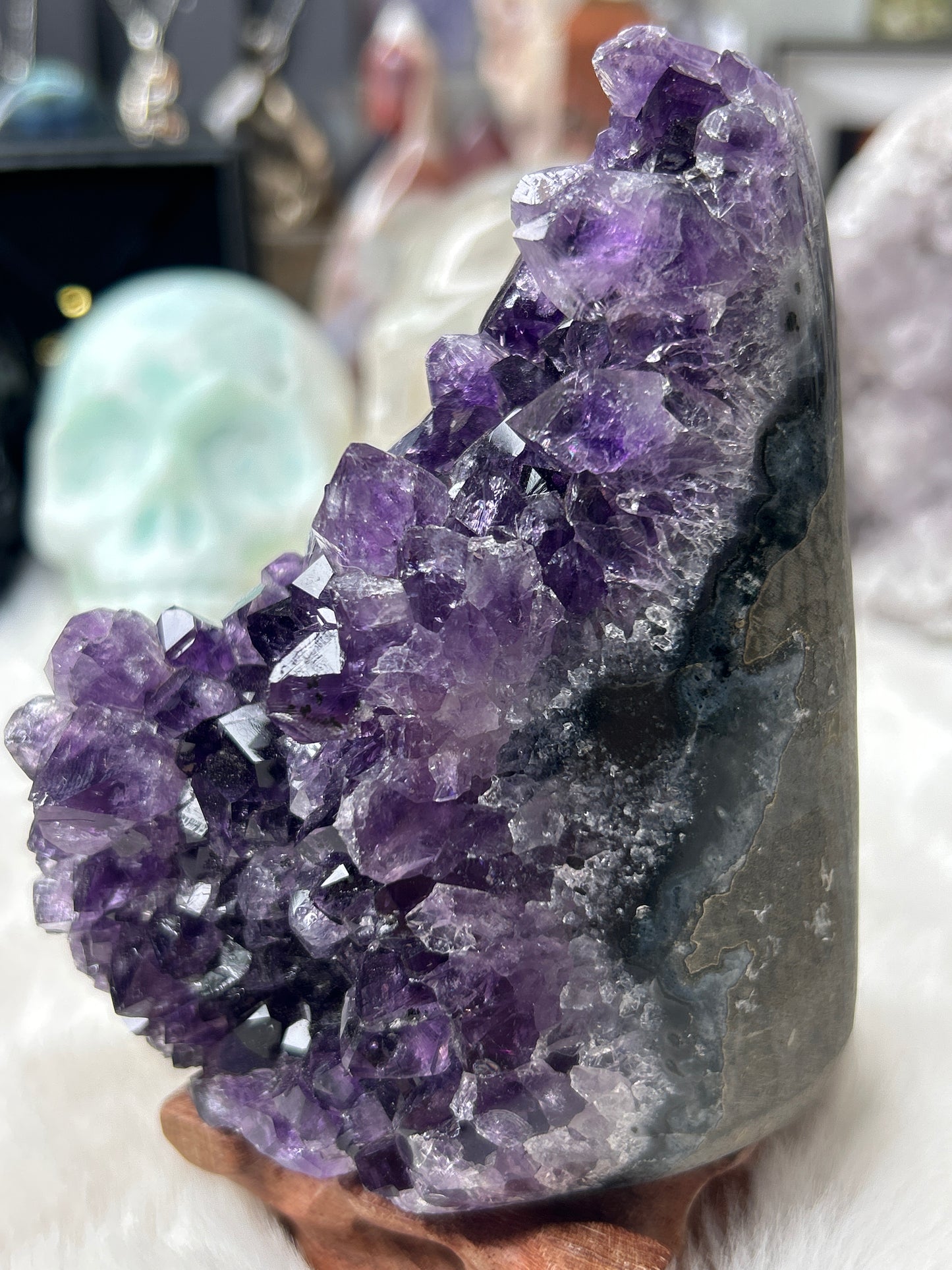 Amethyst Cut Base