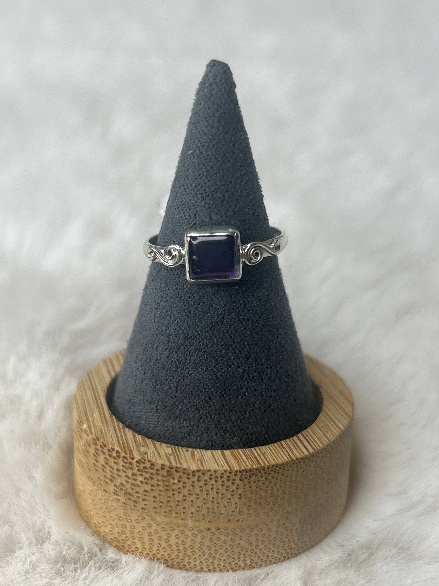 925 Sterling Silver Amethyst Ring