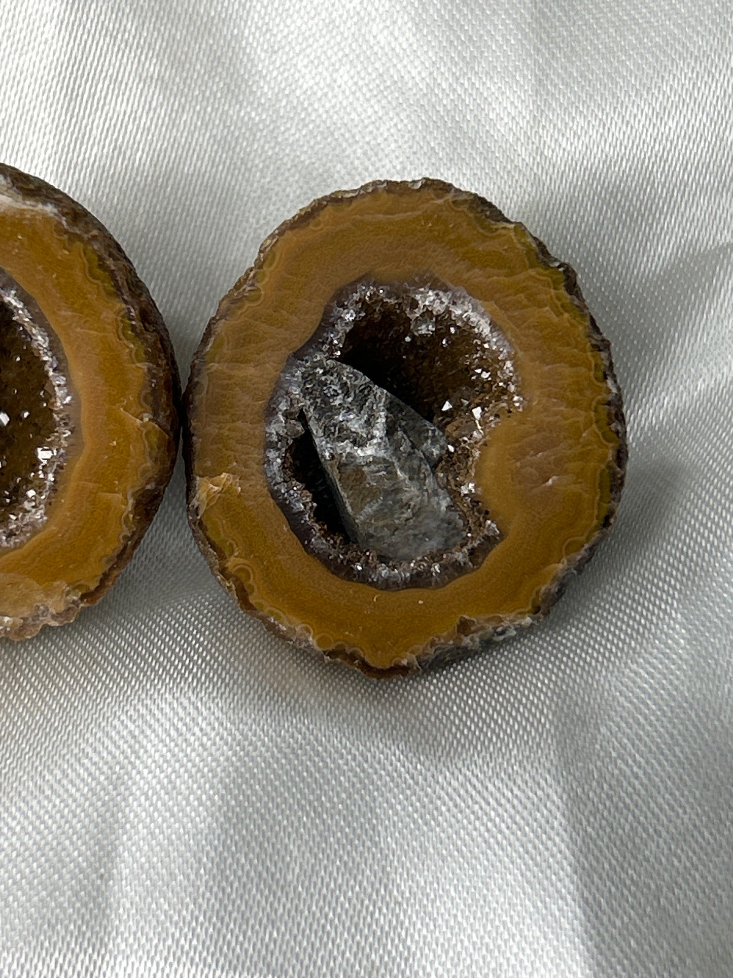 Zhanguo Agate Pair
