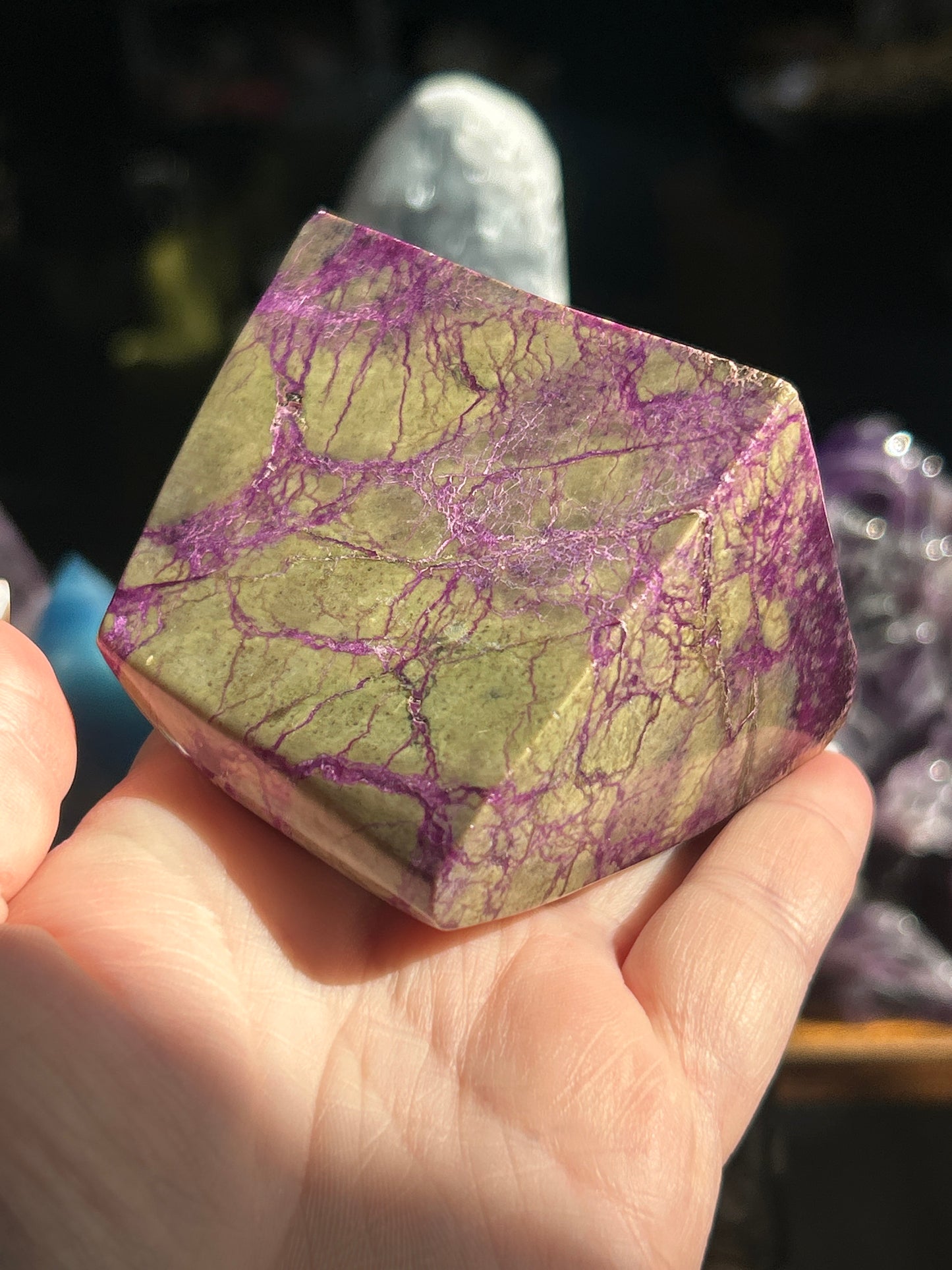 Stichtite Free Form