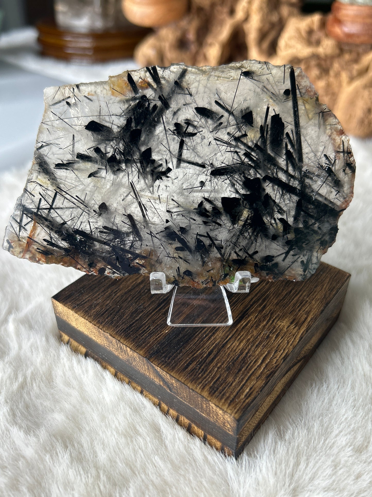 Black Tourmaline in Quartz Slab