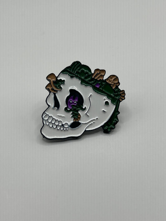 Forest Skull Pin