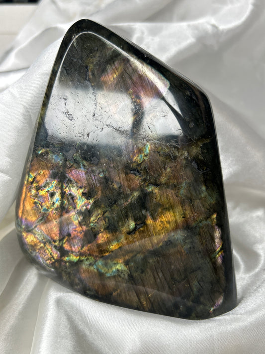Labradorite Free Form