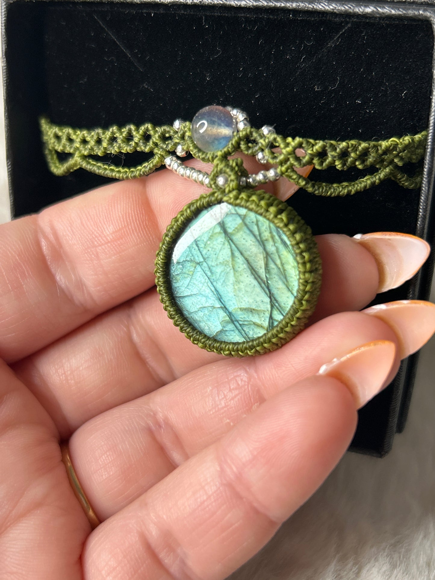 Macrame Labradorite Necklace