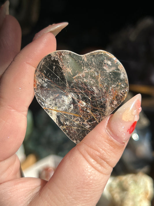Rutile in Quartz Heart
