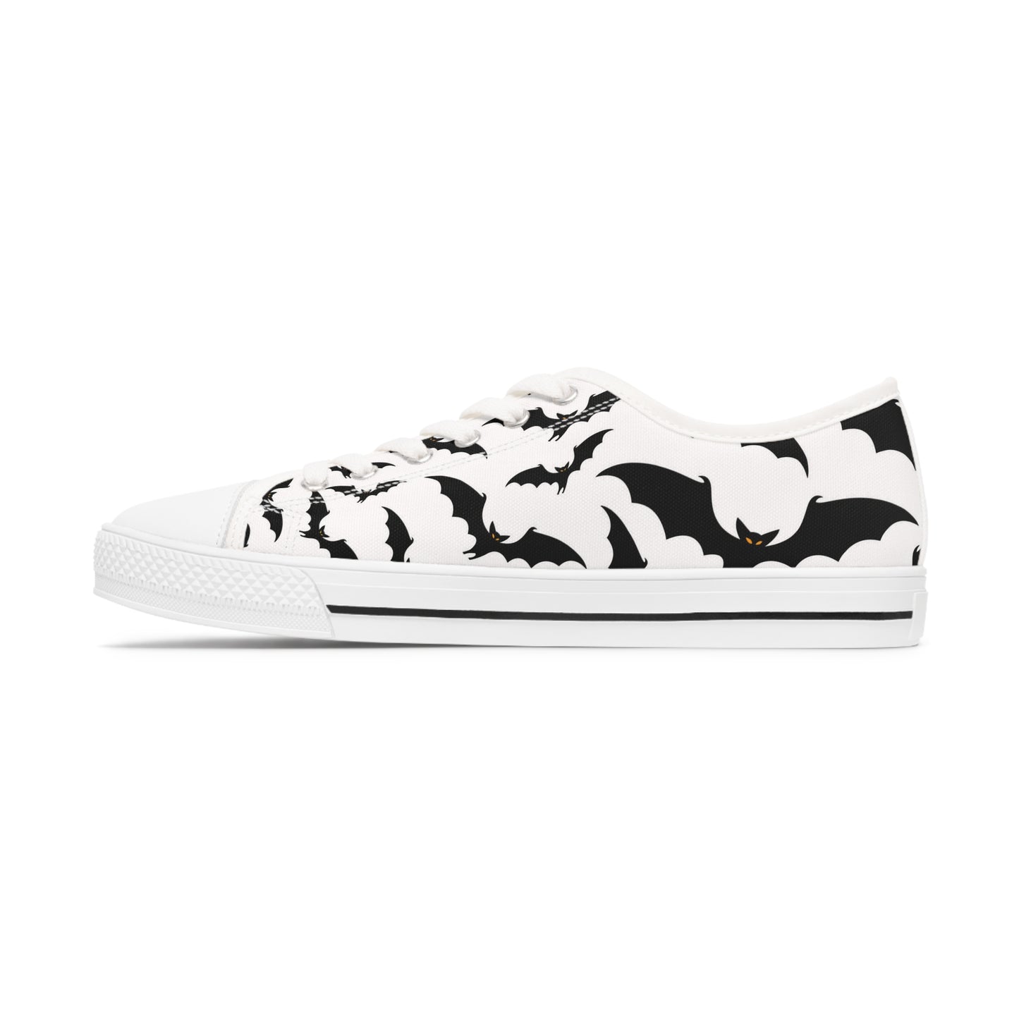 Spooky Bat Women's Low Top Sneakers