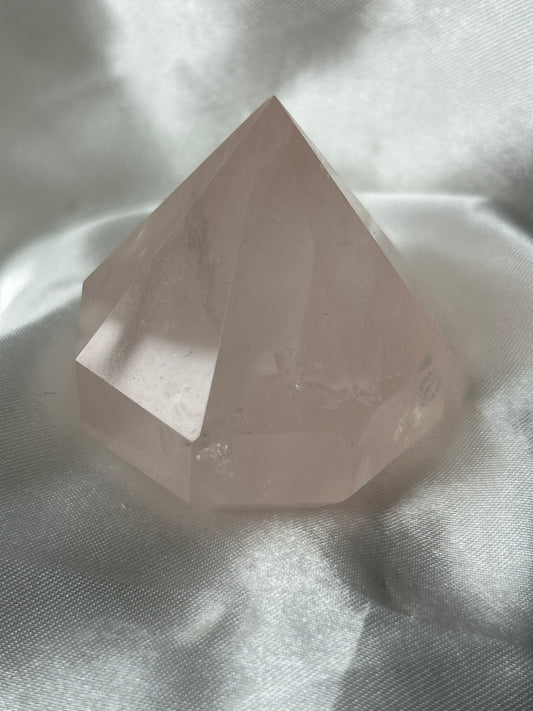 Rose Quartz Diamond