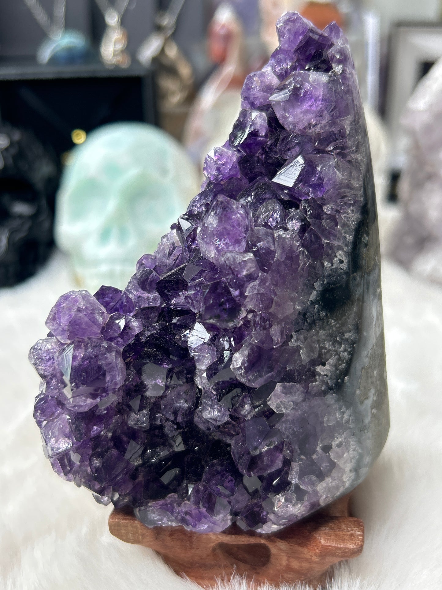 Amethyst Cut Base