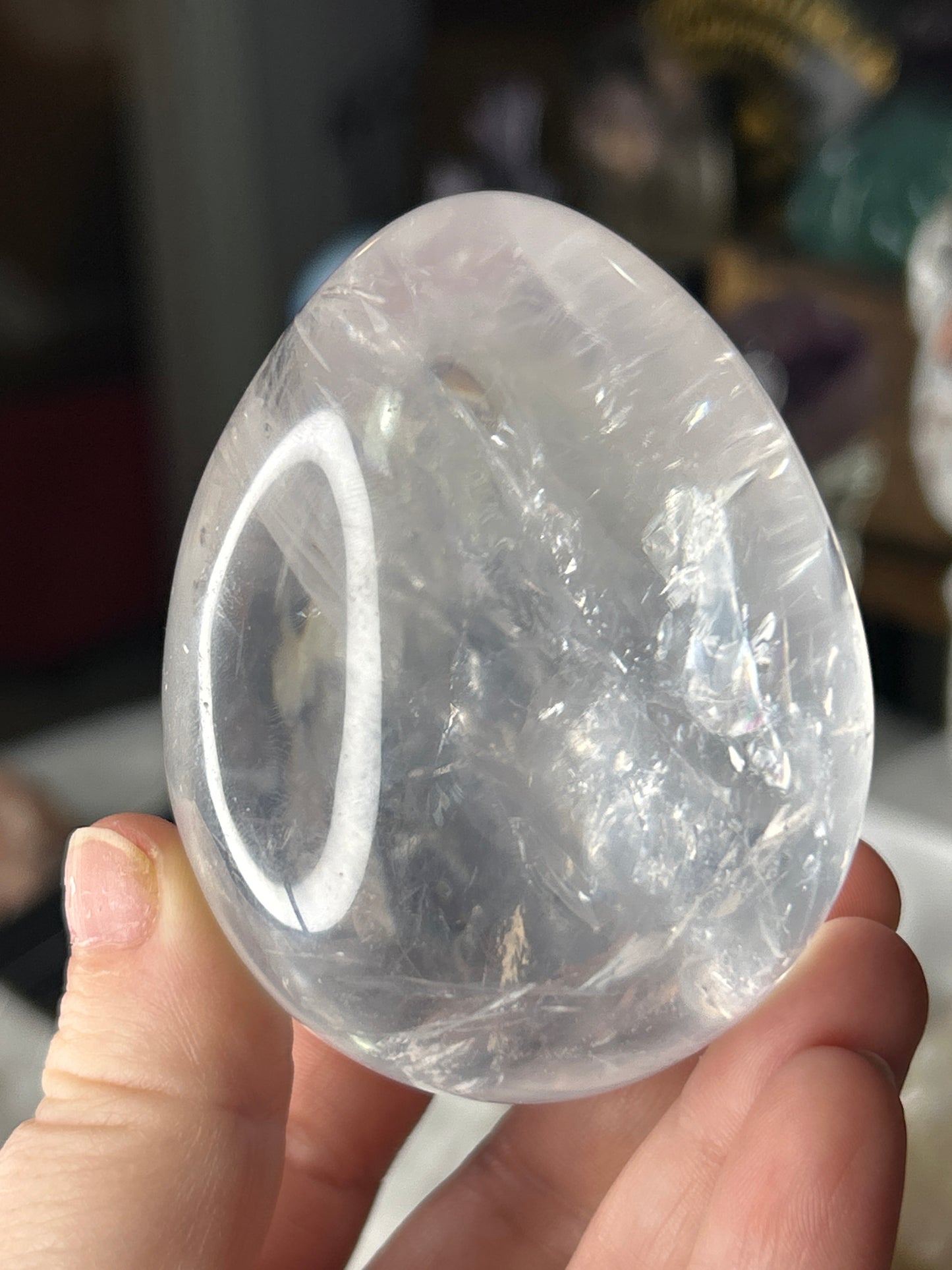 🌈 Clear Quartz Egg