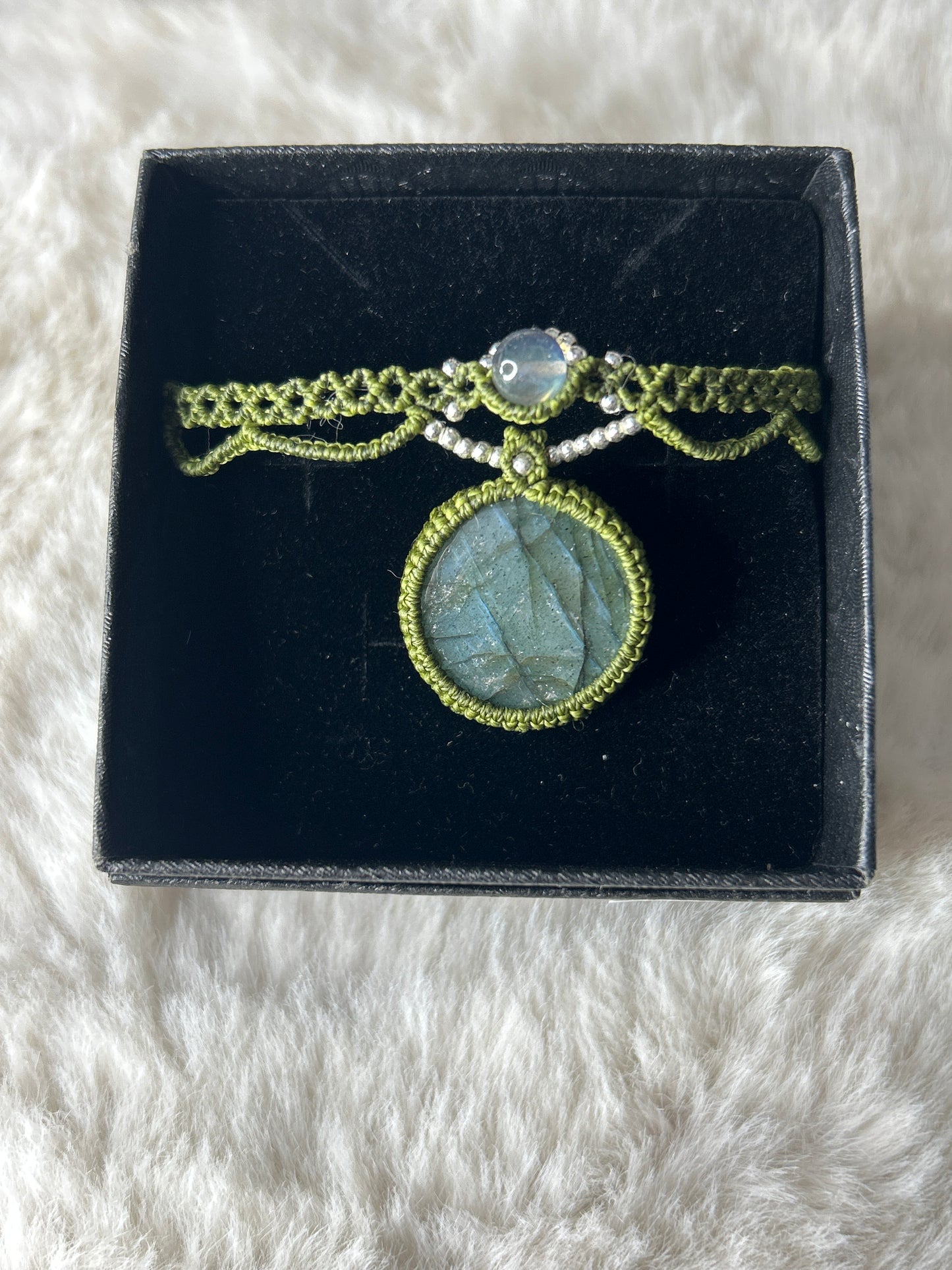 Macrame Labradorite Necklace