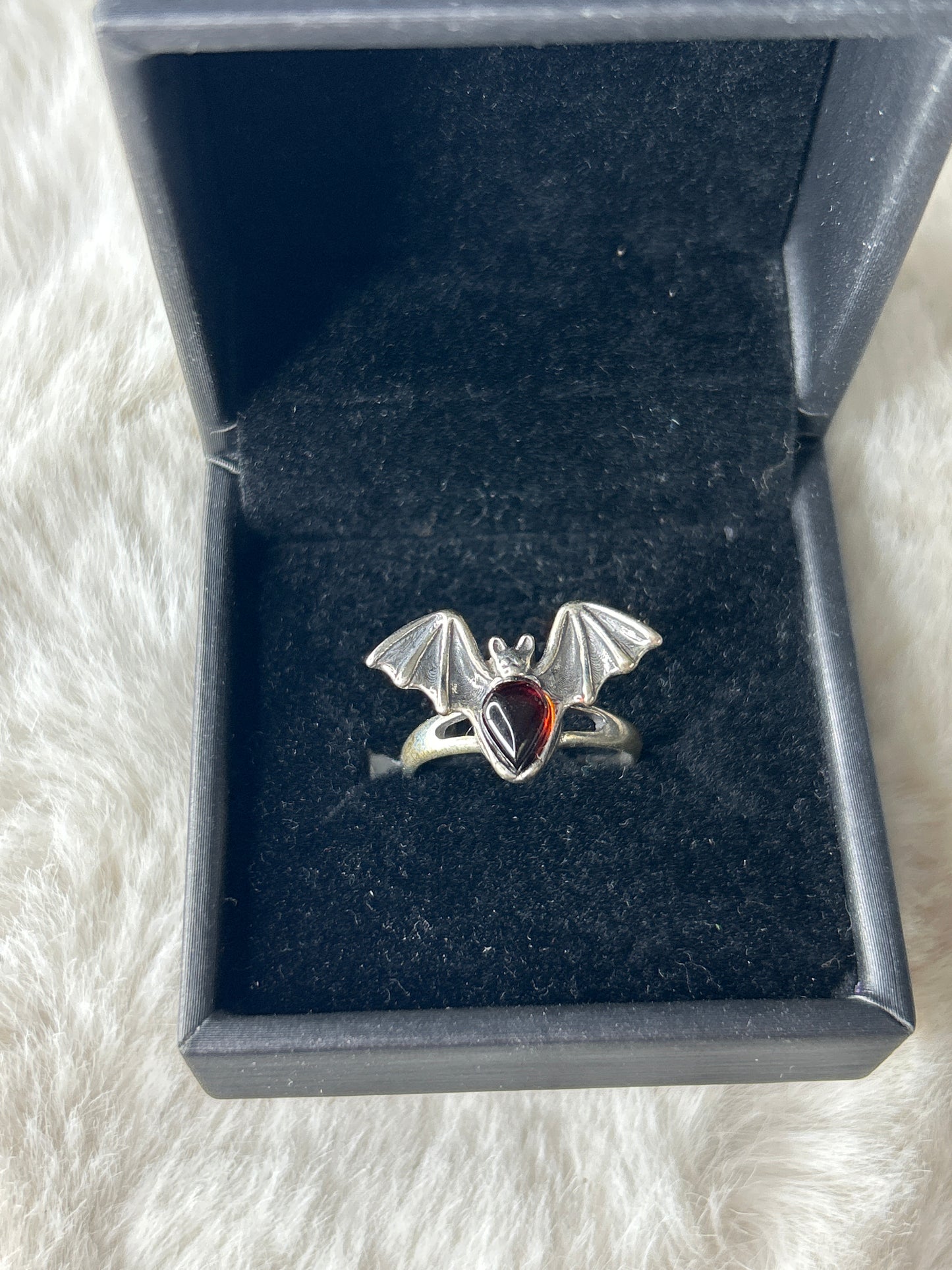 Cherry Amber Adjustable Bat Ring-925 Sterling Silver
