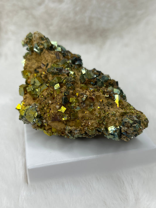Iridescent Cubic Pyrite