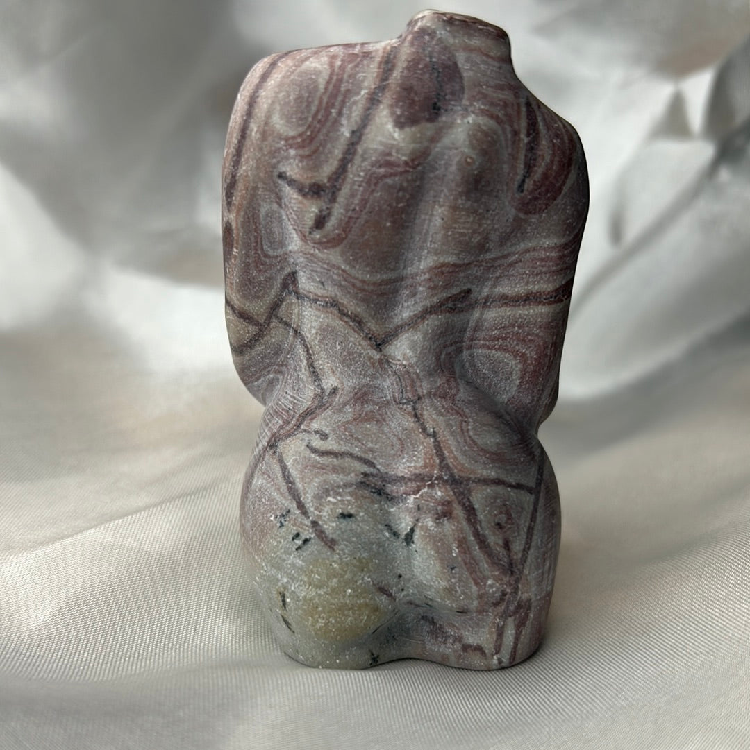 Picture Jasper Pregnant Body