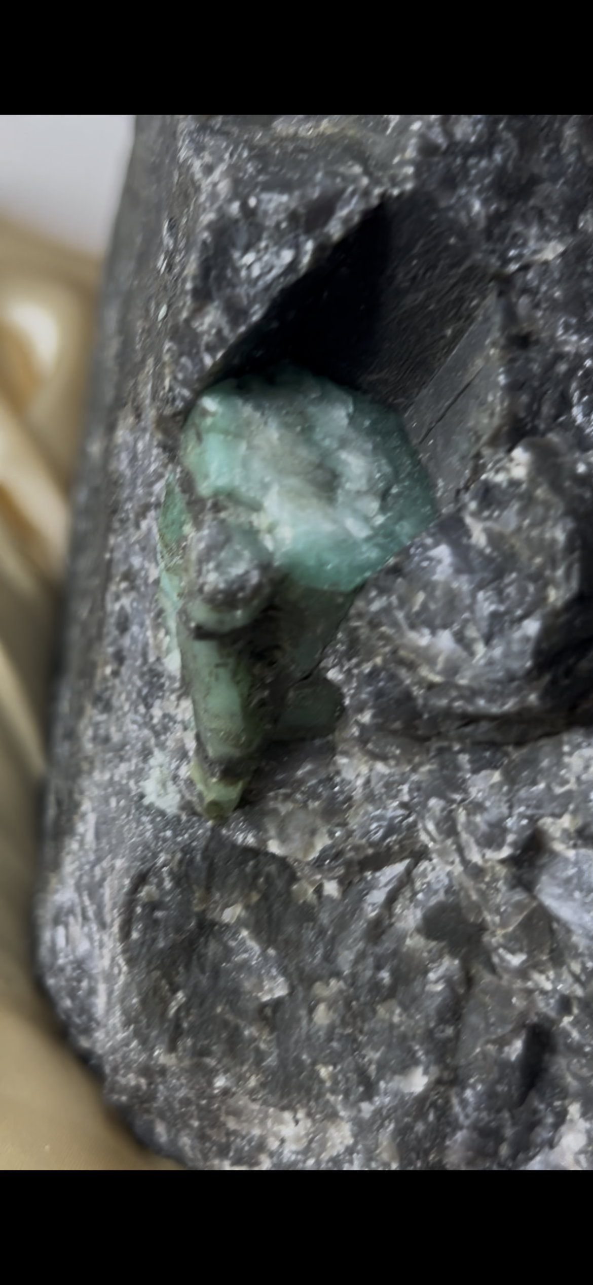 Emerald in Matrix