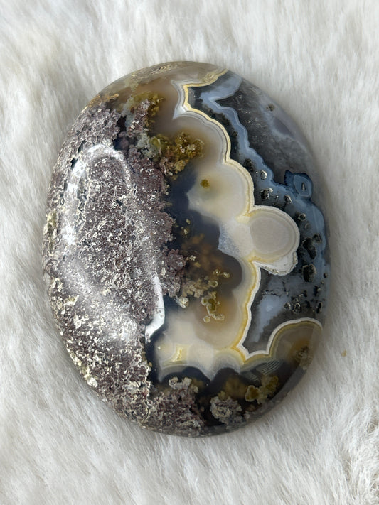 Scenic Moss Agate Palm