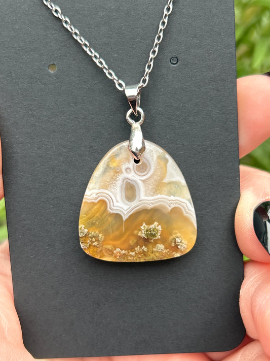 Indonesian Scenic Moss Agate Necklace