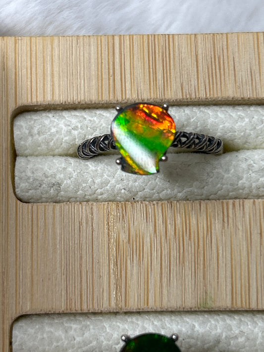 Ammolite Skull Ring