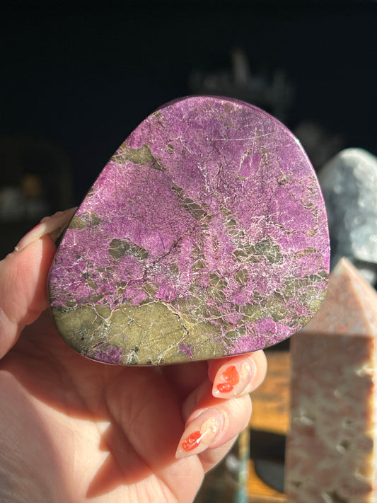 Stichtite Free Form