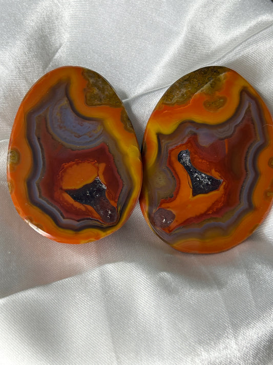 Zhanguo Agate Pair