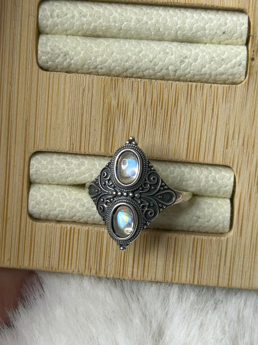 White Moonstone Ring- 925 Sterling Silver