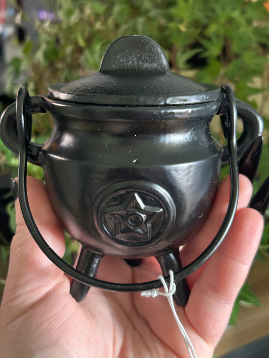 Cauldron Candle- New Beginning/Quartz