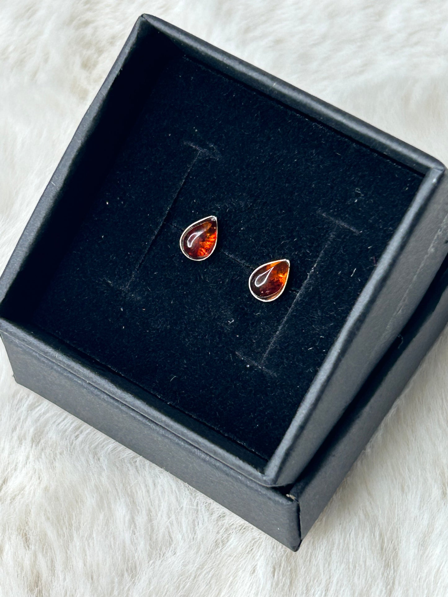 925 Sterling Silver Amber Teardrop Studs